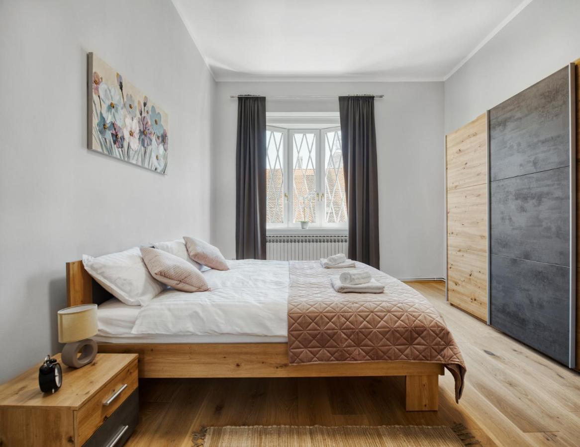 City Twenty 2Bdr Apartment By Irundo Zagreb Exterior foto